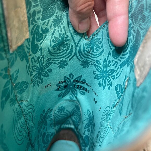 Corral Floral Embroidered Square Toe Leather Beige Western Cowgirl Boots size 9 - Picture 10 of 14